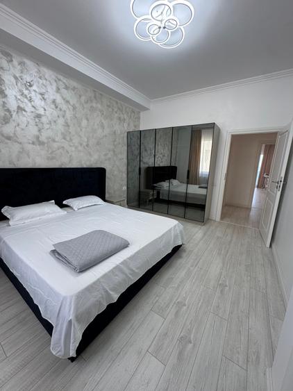 Superb! чудовий!    4 camere vedere la mare, mobilat si utilat, confort lux - 11