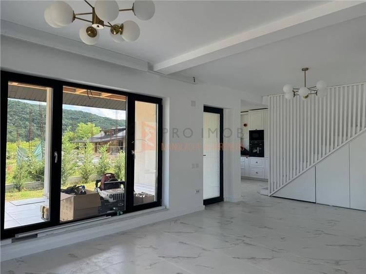 Casa tip P+M zona Mierea - 1