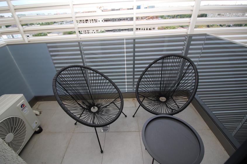 Apartament cu 2 camere decomandat în Drumul Taberei