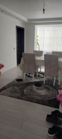 Vand apartament 3 camere - 8