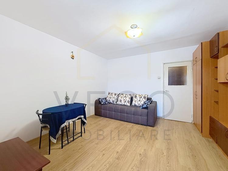 Garsoniera 28 mp + balcon 4 mp in Manastur, pe strada Parang - 1