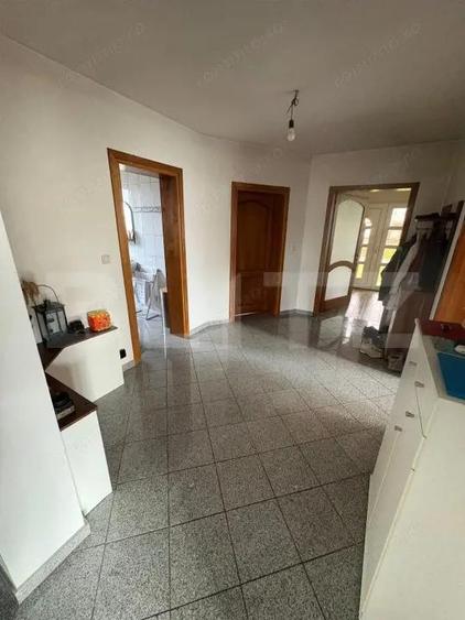 Casa spatioasa P+1 - 18