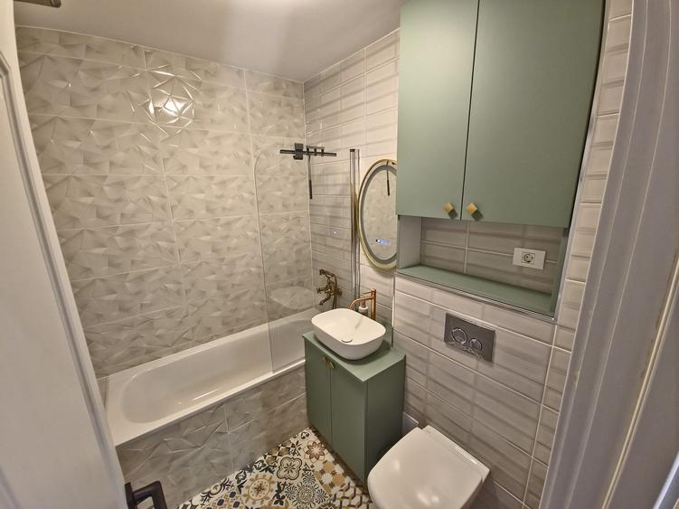 Apartament 3 camere, Tomis 2 – renovat, mobilat, utilat, 59 mp, etaj 3/4. - 21