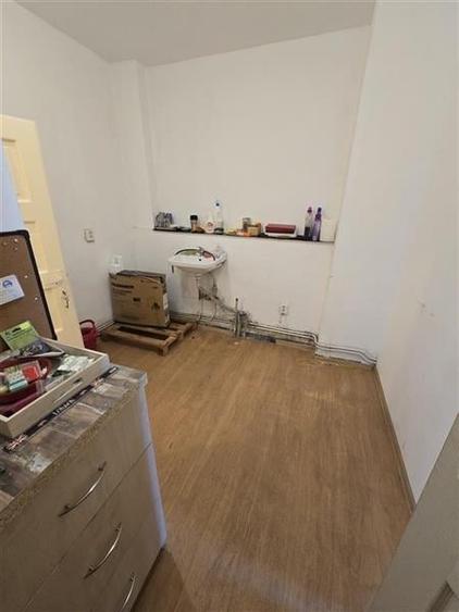 Spatiu comercial , Piata Sud - 4