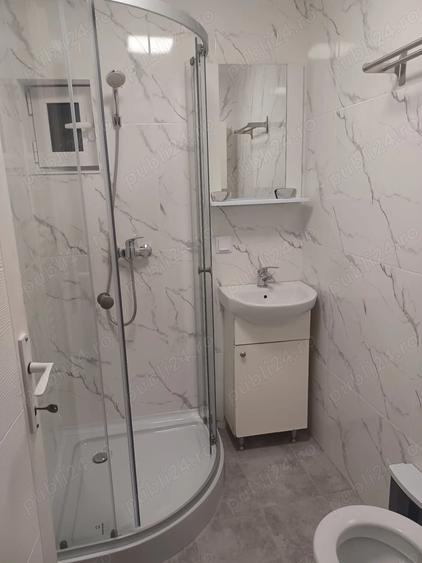 Inchiriez studio ultracentral vis a vis de UMF - 6