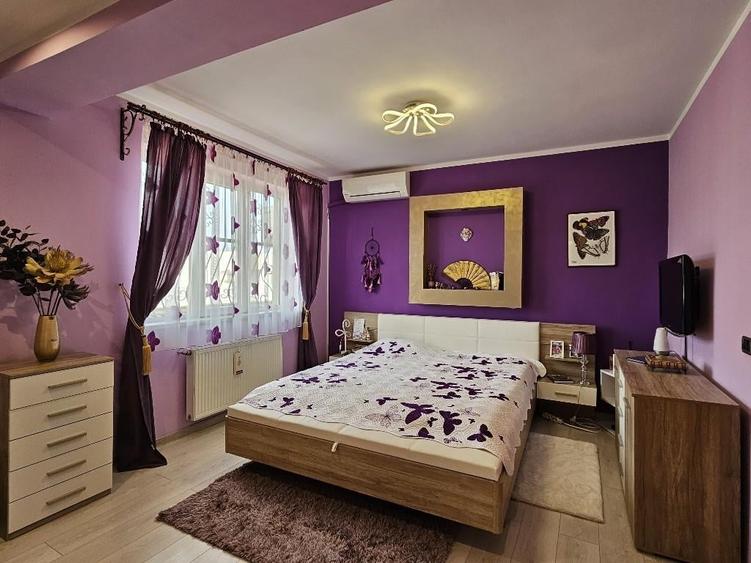 Vila in zona Bucurestii Noi - 275 mp | 6 camere | 4 bai | teren 450 mp - 9