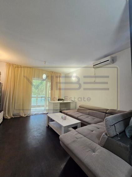 Copou-Parcul Copou/Universitate -Bloc nou - 3 camere  -parcare privata ! - 8