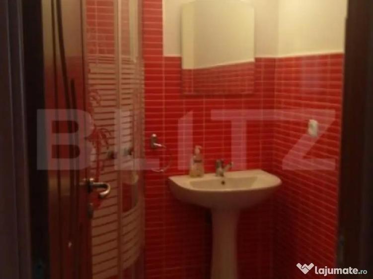 Apartament de vanzare, cu o camera, 44 mp, zona centrala - 1