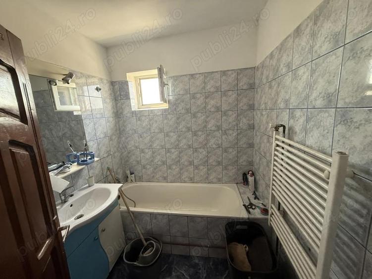 Apartament de vanzare - 1