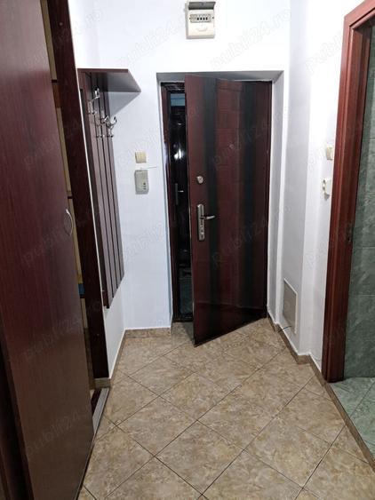 Garoniera 40 mp Vitan Mall - 1