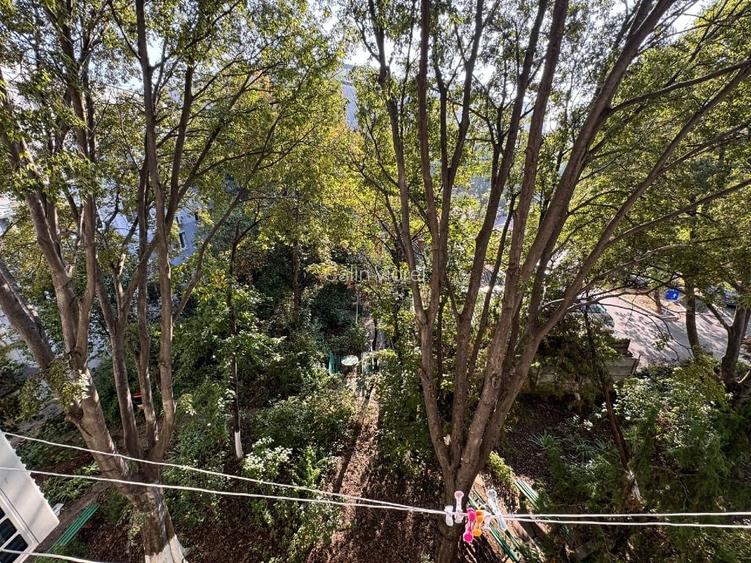 Apartament 3 camere Păcii