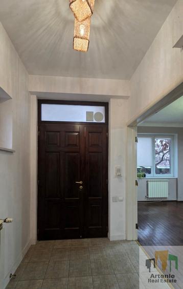 Victoriei-Buzesti Sediul care te scoate din anonimat 5 camere/ intrare separata - 24