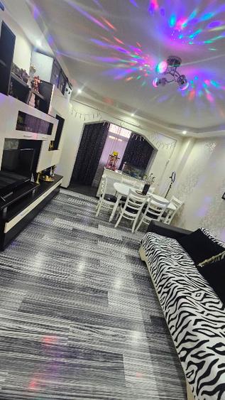 Vând Apartament 3 Camere ,Confort 1 - 7