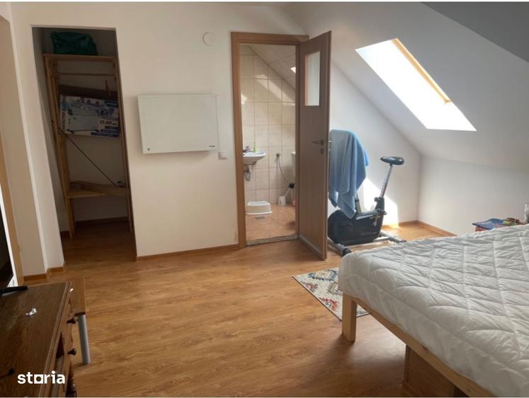 Casa NOUA 6 camere 7 bai teren 1.300 mp ,panouri foto-voltaice Orlat - 5