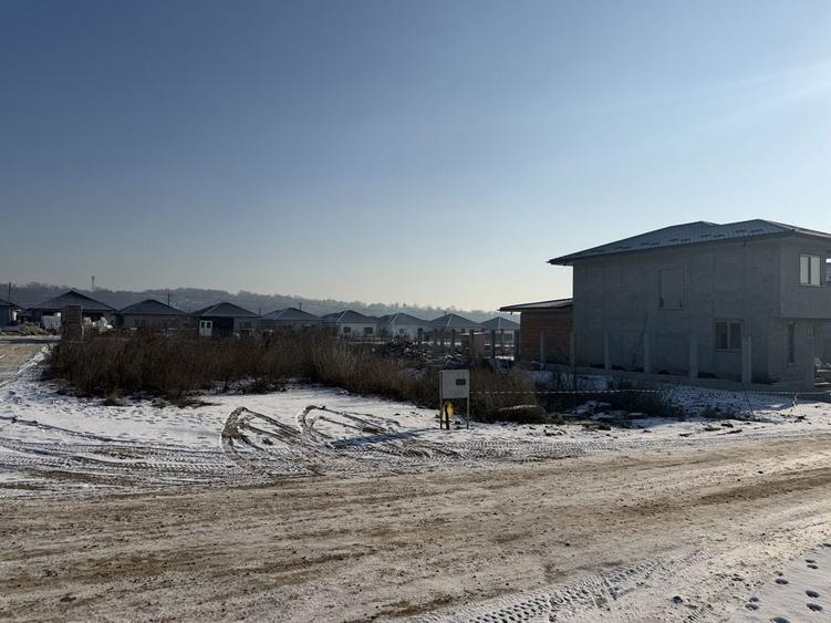 Teren intravilan,650mp,zona Stefan Procopiu(cartier Grivita Ap) - 2