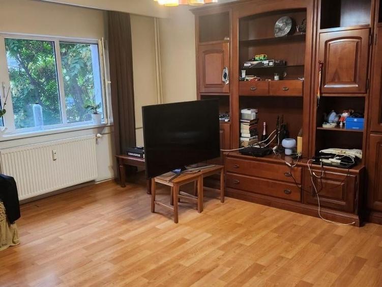 Drumul Sarii Al. Botorani bloc 1989 et. 3, 76mp - 1