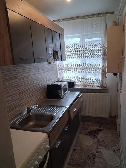 Apartament cu 2 camere decomandat în Progresul