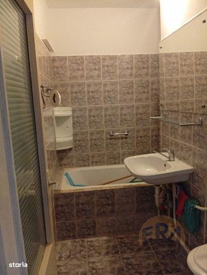 Garsonieră decomandată în Sânmartin