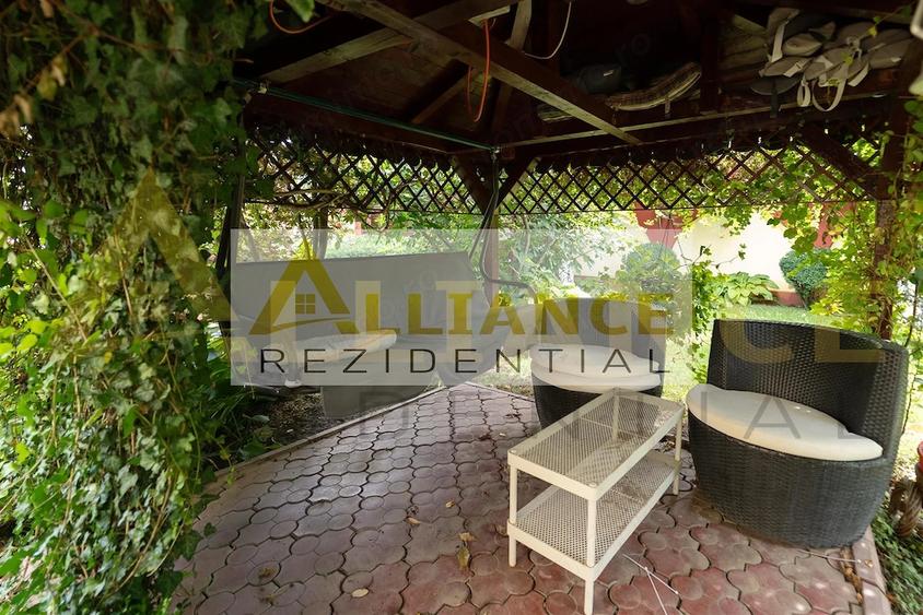 Casa Individuala - 766mp - Piscina si foisor- 7 camere 7 bai - 8