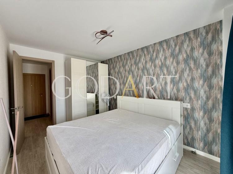 Apartament cu 2 camere decomandat, mobilat în P-ta Presei Libere