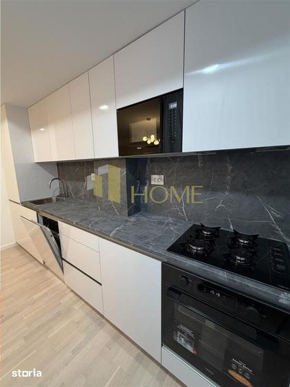 Apartament cu 3 camere, mobilat în Republicii
