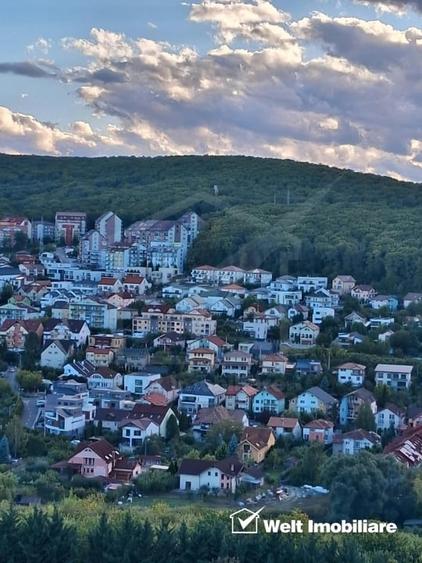 Apartament cu 3 camere semidecomandat, mobilat în Zorilor