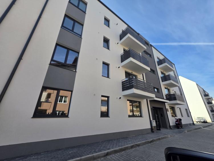 Apartament cu 3 camere decomandat în Râșnov