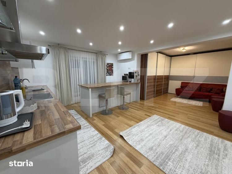 Casă cu 5 camere cu Teren 1000 Mp în Șcheia