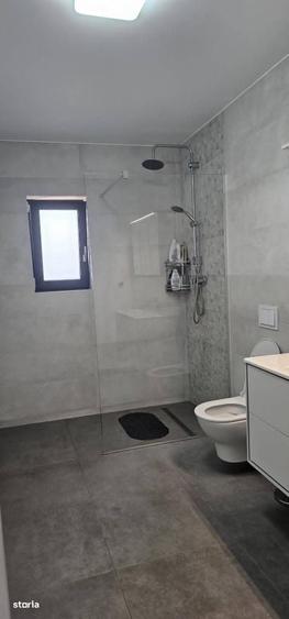 Casă cu 4 camere în Ciupercenii Noi