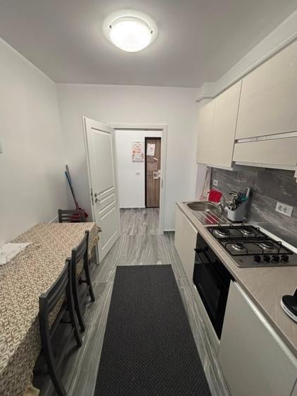 Apartament cu 2 camere decomandat în Valea Adâncă