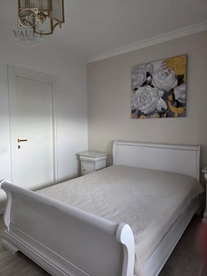 Apartament cu 3 camere decomandat, mobilat în Panduri