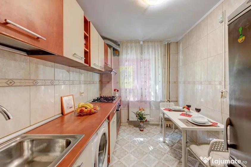 Apartament cu 2 camere decomandat în Panduri