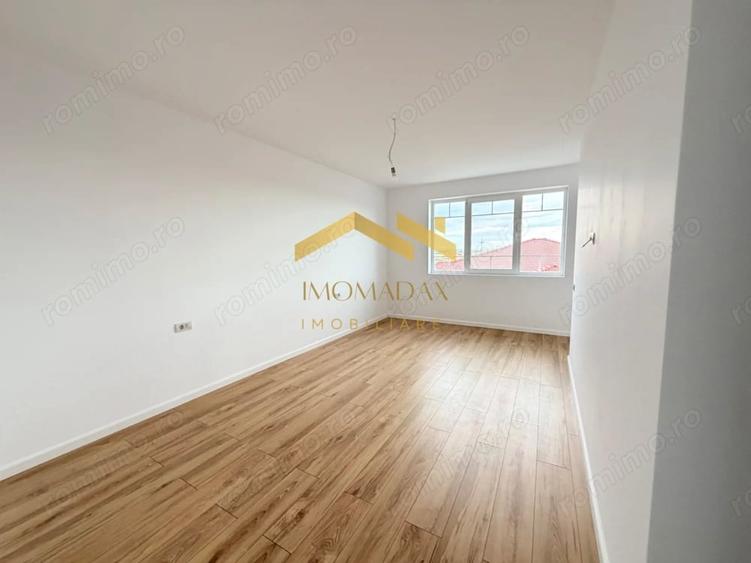 Casă cu 4 camere cu Teren 280 Mp în Remetea Mare
