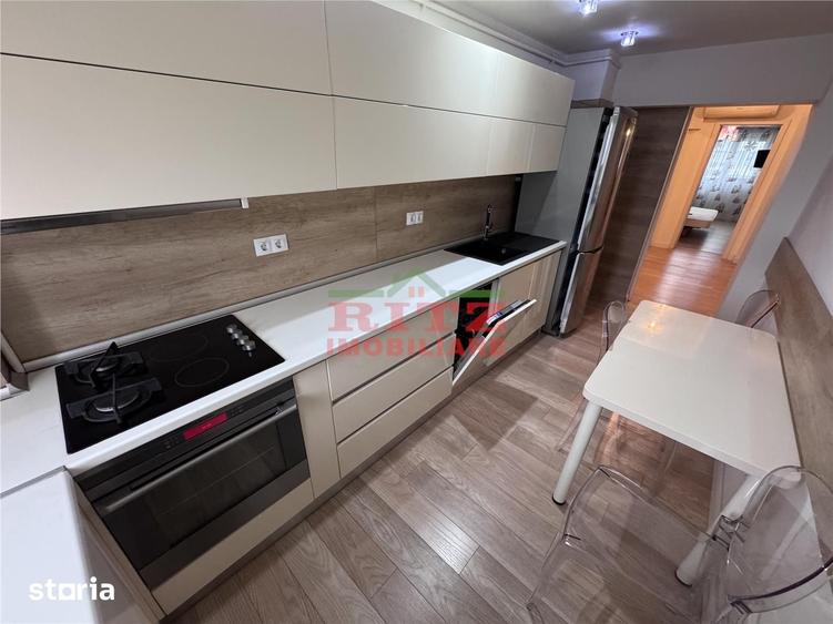 Apartament cu 3 camere decomandat în Ultracentral