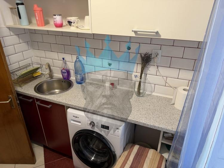 Apartament cu 2 camere decomandat, mobilat în Titan