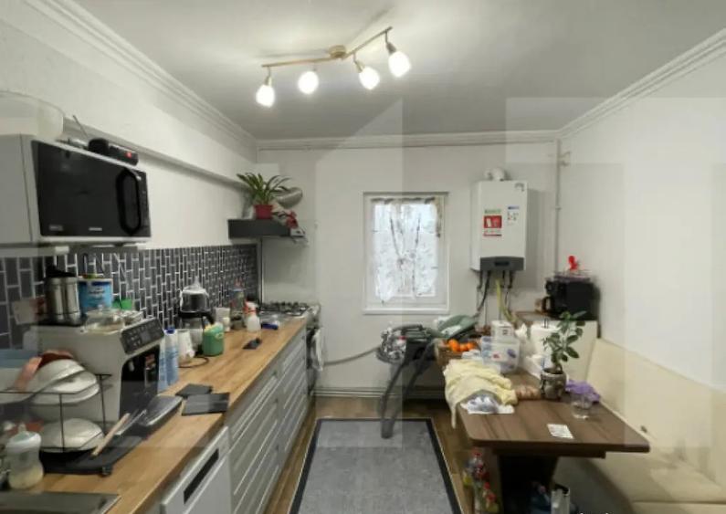 Apartament 3 camere, 67 mp, zona Lipovei - 2