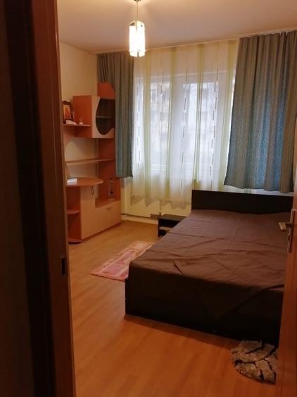 Apartament cu 2 camere - zona Tatarasi - Flora - 5