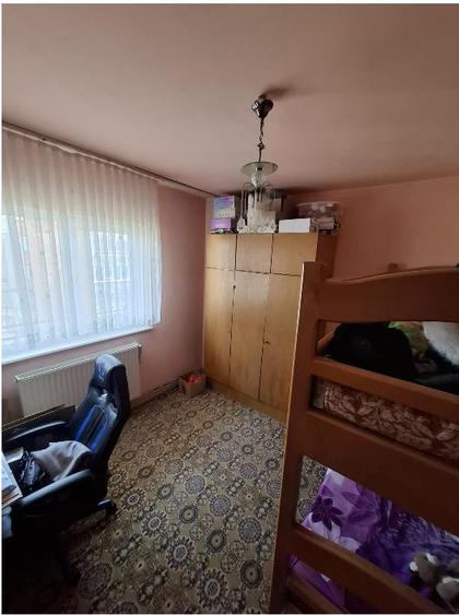 Apartament 3 camere cu parcare si boxa zona Spitalul Judetean - 8