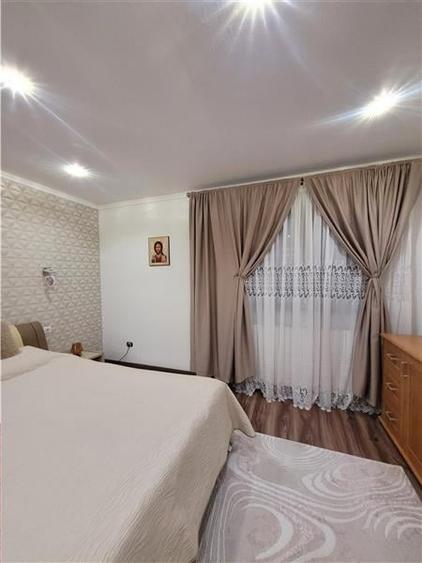 Casa Superba cu Teren de 543 mp, Lazu - 12