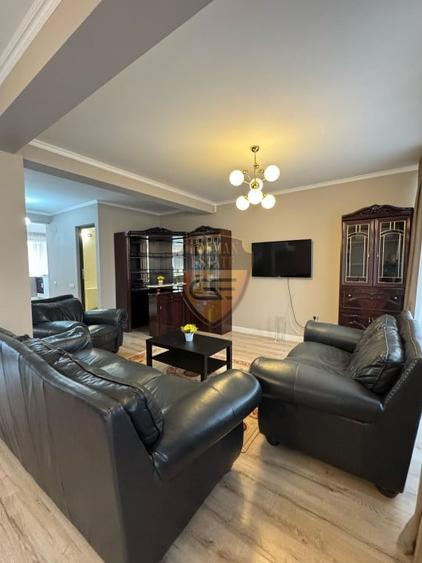 Casa rezidentiala 5 camere 230mp curte 200mp KM5 soseaua Mangaliei - 8