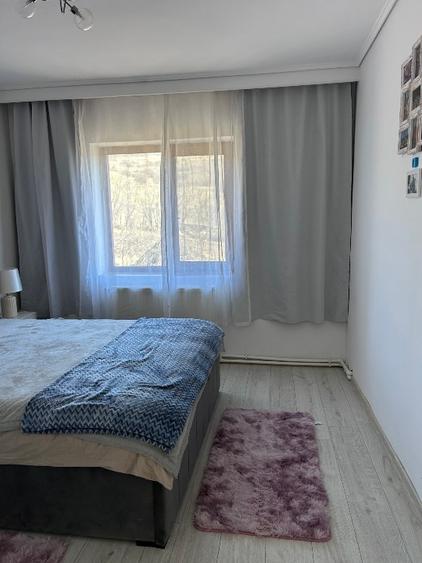 Casă modernă, spațioasă,  ,6400 mp teren. 329.000 € - 6