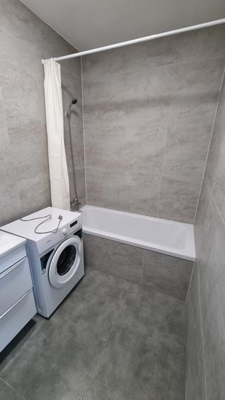 Apartament cu 2 camere decomandat în Florești