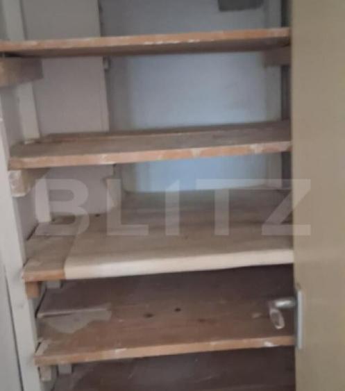 Vanzare urgenta - Apartament cu 4 camere, 76 mp, zona Centra - 18