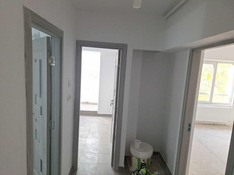 Vanzare garsoniera decomandata, Soseaua Mihai Bravu, metrou, ideal investitie - 3