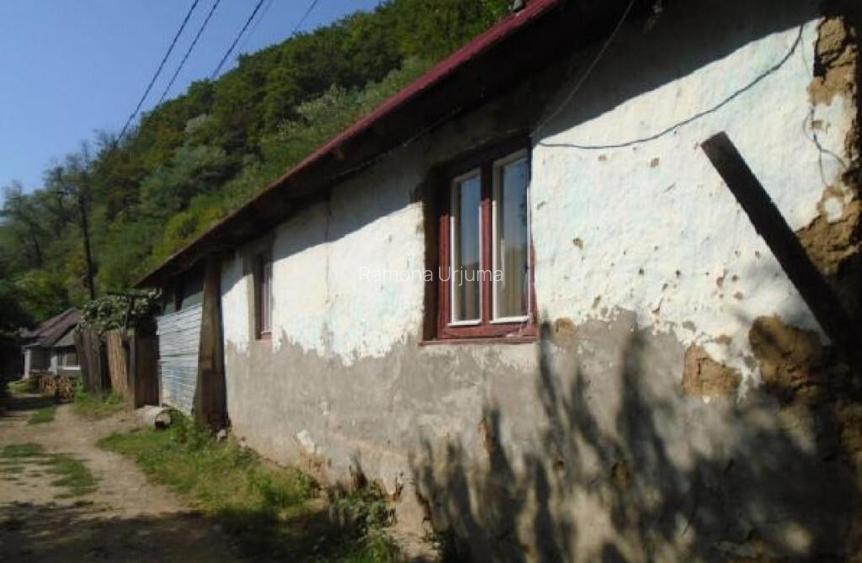 Casa si teren-Cugir, judetul Alba