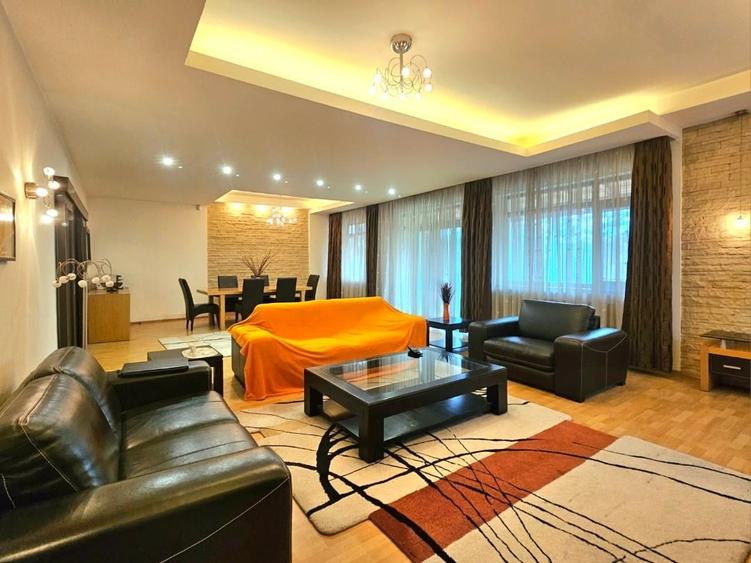 Baneasa - vila 2006, 10 camere, 5 bai, garaj și curte liberă 710 mp! - 8