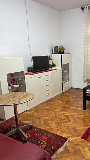 VAND CASA   CU 900 MP TEREN,ZONA PARCUL SUB ARINI - 6