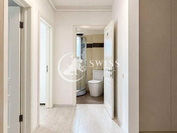 Apartament cu 3 camere semidecomandat, mobilat în Zorilor