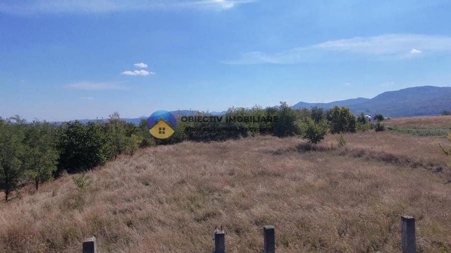 Teren intravilan 1100 mp - zona 1 Mai - 7