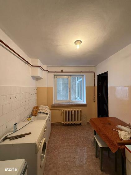 Apartament 3 decomandate Calea Bucuresti 7/10 bilateral 70 mp - 9